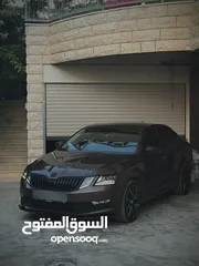  14 سكودا اوكتافيا 2000 بنزين محداش يوجع راسي يحكيلي لونها 1400 اخذتها السيارة 190 إمكانية البدل حسب