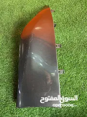  2 سبويلرات جانبية خلفية طمبون تويوتا بريوس 2016-2018  Toyota Prius 2016-2018 اصلي مستعمل ياباني