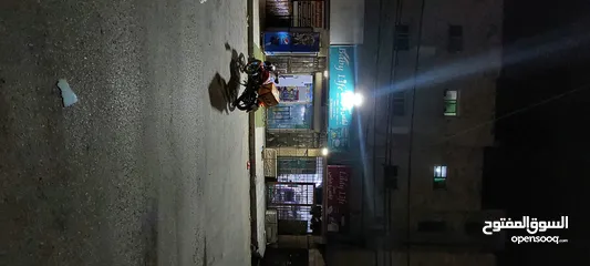  4 سوبر ماركت للبيع شمال فندق الجود