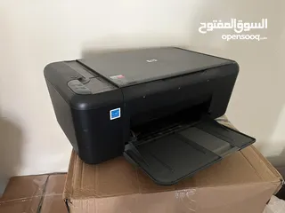  1 طابعة hp عادية