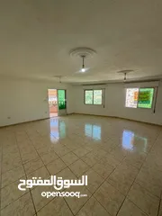  2 شقة للبيع بسعر لقطه  الهاشمي الشمالي حي الاتراك