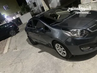  6 كيا ريو  مديل 2015