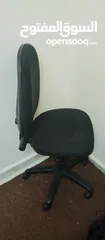  2 للبيع كرسي مكتب مستعمل