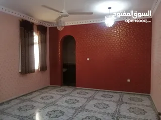  2 بيت للايجار في وادي الكبير قرب مسجد الكويتي