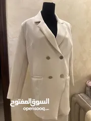  1 طقم ابيض رسمي فخم جدا للبيع