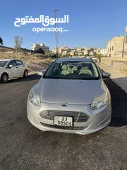  8 فورد فوكس أمريكي