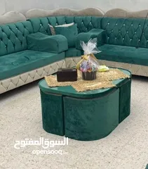  2 جلسة ضيوف حجم كبير  تفصيل  بحالة الجديدة  لون أخضر و بيج فاتح