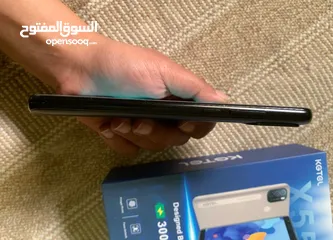  4 جوال حالة ممتاز استخدام قليل جدا KGTEL