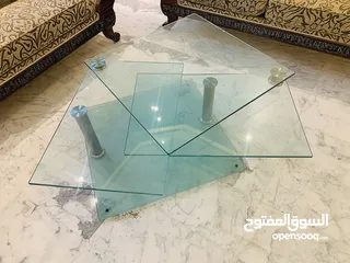  7 للبيع المستعجل لأعلى سعر بسبب السفر كنب 7 مقاعد / طاولة وسط سيكوريت متحركة / طاولة تلفزيون خشب