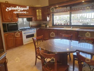  18 شقة فاخرة - الرابية - منطقة فلل - 3نوم 1ماستر - 200م - قرب الخدمات العامة - موقع هادئ ومميز