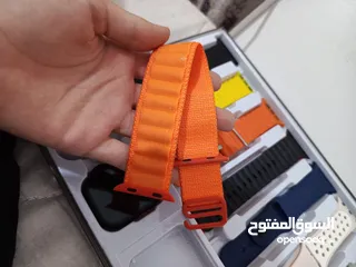  10 ساعه smart watch (c60 Ultra 3) مع كرتونتها و شاحنها و كساكتها مشحونه فقط 10 مرات الساعه كأنها جديده