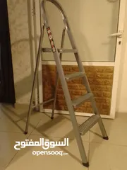  5 سلم منزلي شبه جديد للبيع