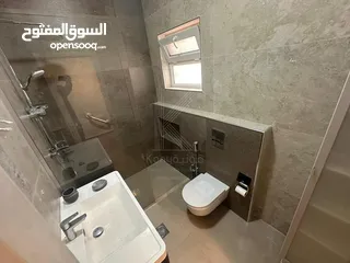  8 شقة دوبلكس ارضي منسوب فاخرة للبيع في خلدا
