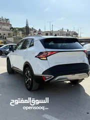  12 كيا سبورتاج بزنز ترخيص 2022 محرك 1600 هايبرد