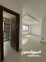  26 ارضية مع ترس في مرج الحمام الظهير خلف مدارس الخمائل تشطيب مميز