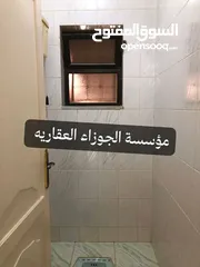  8 بيت مستقل فارغ للايجار في منطقة الزهور مساحة 250 متر داخلي مع حديقة 300 متر