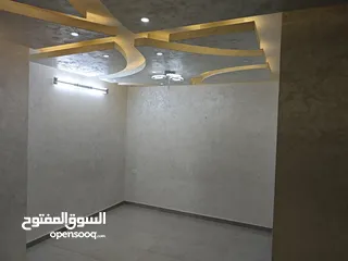  14 شقة 3 غرف نوم حمامين طابق ثاني تشطيب سوبر طابو جاهز للبيع