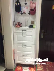  6 الخزانة العملاقة متعددة الاستخدام – ارتفاع 220 سم  إذا بدك ترتّب بيتك بأسلوب راقي وذكي... هاي الخ