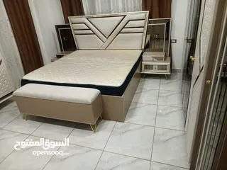  4 غرفة نوم مع تخت بيبي للبيع