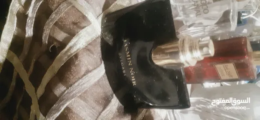 1 قزايز عطر فارغه