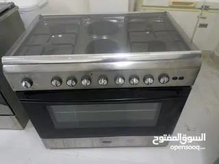  6 Ovens is very good condition and good working