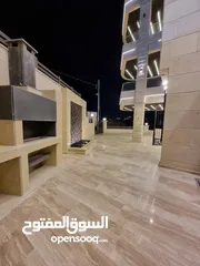  14 بالاقساط في حجارة النوابلسيه 220متر بتشطيب فندقي