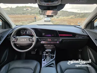  8 كيا نيرو 2022 هايبرد
