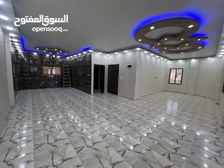  17 منزل دوبلكس للبيع بسعر مغري جدا