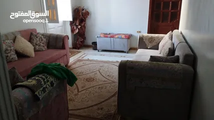  5 منزل 3 أدوار للبيع في كفر صقر محافظة الشرقية