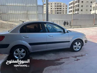  2 كيا بدايد 2009