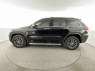  6 2018 Jeep Grand Cherokee Limited   •