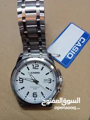  22 ساعات ماركات عالمية