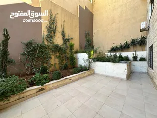  12 شقه غير مفروشه للأيجار في طريق المطار ( Property 40590 )-174899580