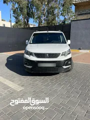  4 بيجو ريفتر 2021 للبيع