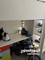  4 سرير ايكيا مع مكتب بدون فرشة
