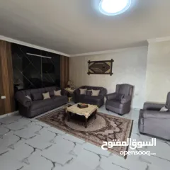  2 شقة فاخرة للإيجار بتصميم مودرن في حي هادئ وقريب من الخدمات