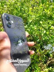  1 ايفون 11 بسعر حرق ( التواصل واتس اب)