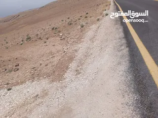  11 قطعة ارض مميزة للبيع في زملة العليا مقابل القصر القطري مساحة 3600م على شارعين