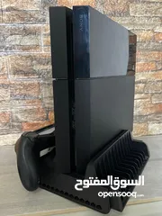  2 للبيع: جهاز بلاي ستيشن 4 فات بحالة ممتازة!
