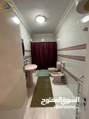  16 شقة استثمارية مفروشة للبيع في الدوار السابع قرب كوزمو طابق ثاني 121م بسعر مغري