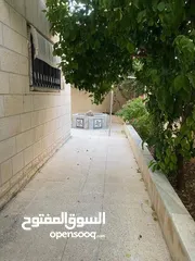  14 عمارة استثمارية بضاحية الامير حسن للبيع من المالك مباشرة