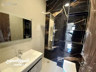  10 شقه ارضيه مميزه مع ساحه خارجيه + 4غرف نوم بأجمل مناطق خلدا  ( Property ID : 31356 )