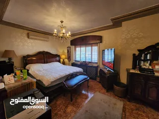  11 شقة استثمارية للبيع في ام اذينة - REF: 14673