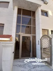  3 شقق سكنية للبيع لم تسكن اربد جنوب قصر العوادين بمساحة 125 متر  و100 متر وبأسعار مناسبة