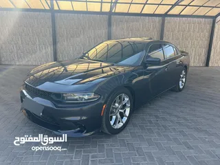  5 Dodge charger 2017 SXT