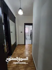  4 شقة فارغة للبيع في حي الصحابة - ref : 14577