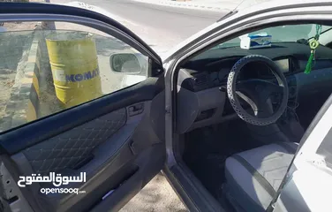  3 تويوتا كرولا 2001 بيكمون بحالة ممتازة