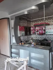  18 دهان واصباغ