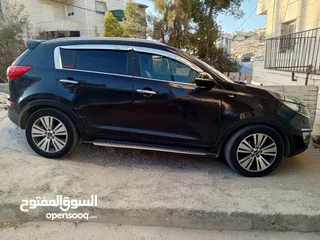  4 كيا سبورتاج للبيع