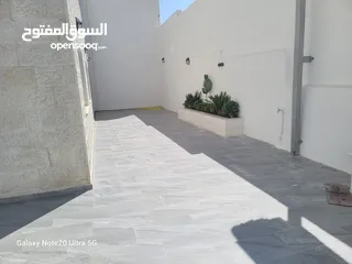  10 شقة غير مفروشة ( جزء من فيلا ) للإيجار ( Property 37274 ) سنوي فقط